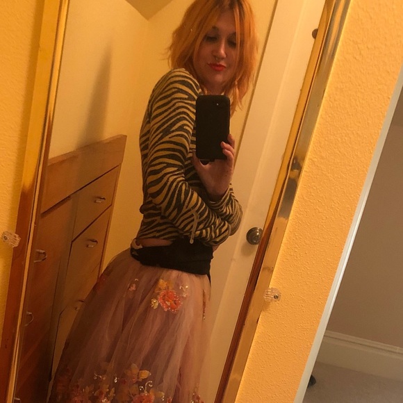 Meet your Posher, Lydia - Picture 2 of 9